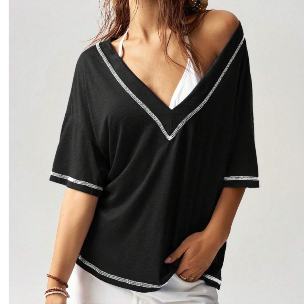 Solid Reverse Stitch V Neck Oversized Tee Top S M… - image 1